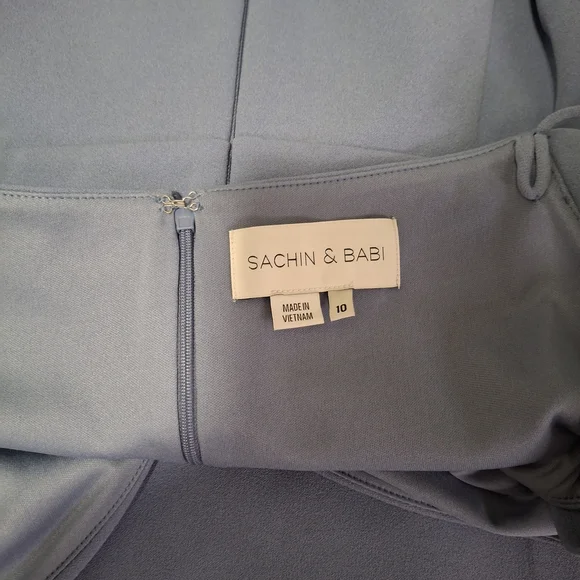 💋Sachin + Babi Periwinkle One-Shoulder Evening Gown with Jeweled Waist💋 - Picture 2 of 6